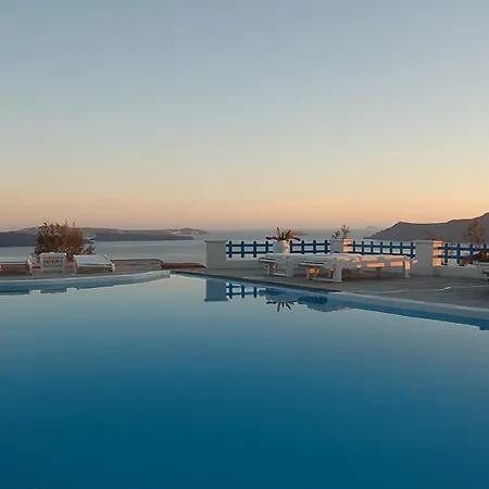 Atlantida Aparthotel