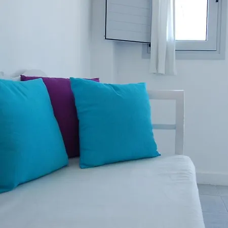Atlantida 3* Foinikia (Santorini)