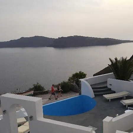 Atlantida Aparthotel Foinikia (Santorini)