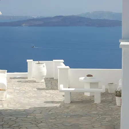 Atlantida 3* Foinikia (Santorini)