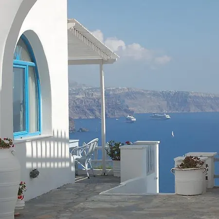 Atlantida Aparthotel