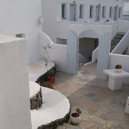Atlantida Aparthotel